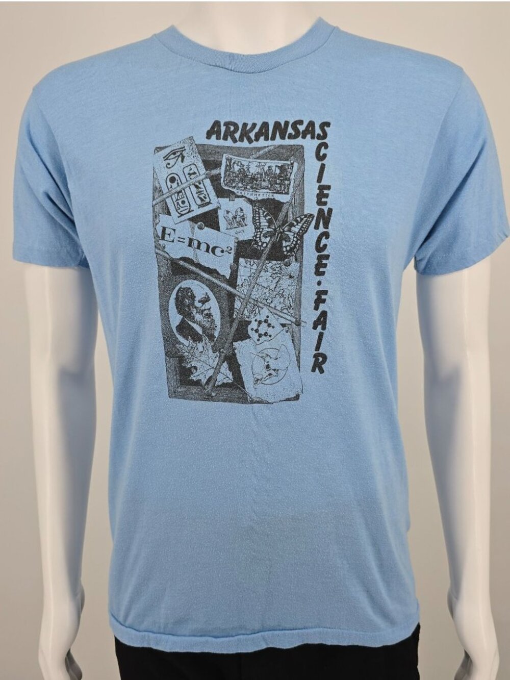 Vintage 1980s Screen Stars Light Blue Arkansas Science Fair Graphic T-Shirt (M)